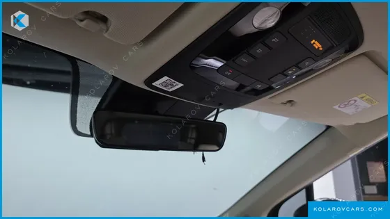 KIA CARNIVAL DIESEL 9-SEATER HI-LIMOUSINE