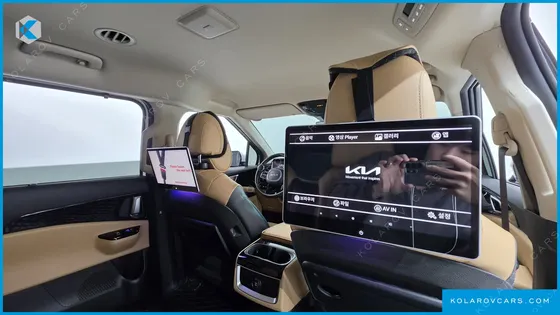 KIA CARNIVAL GASOLINE 7-SEATER NOBLESSE