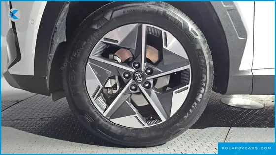 HYUNDAI TUCSON GASOLINE 1.6 TURBO 2WD