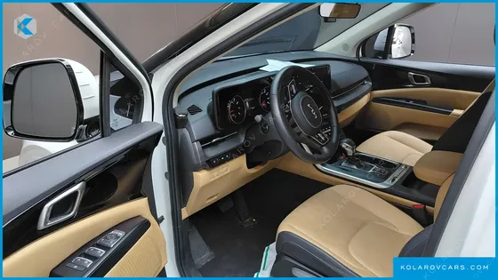 KIA CARNIVAL GASOLINE 11-SEATER PRESTIGE
