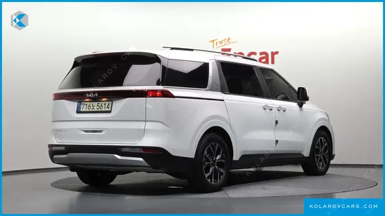 KIA CARNIVAL DIESEL 11-SEATER PRESTIGE