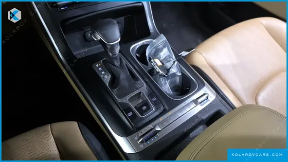 KIA CARNIVAL DIESEL 11-SEATER PRESTIGE