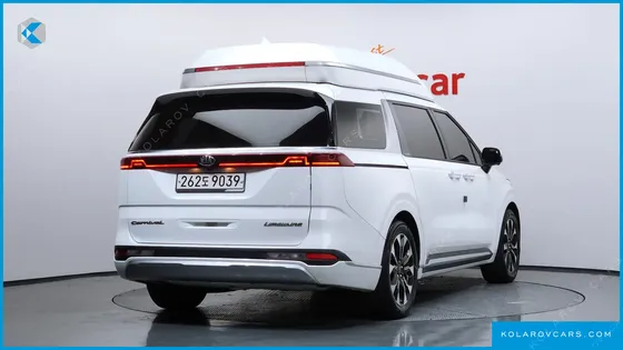 KIA CARNIVAL GASOLINE 7-SEATER HI-LIMOUSINE