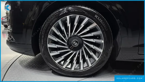 HYUNDAI GRANDEUR HONORS