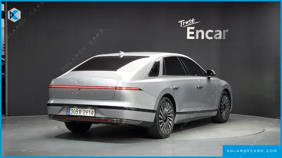 HYUNDAI GRANDEUR CALLIGRAPHY