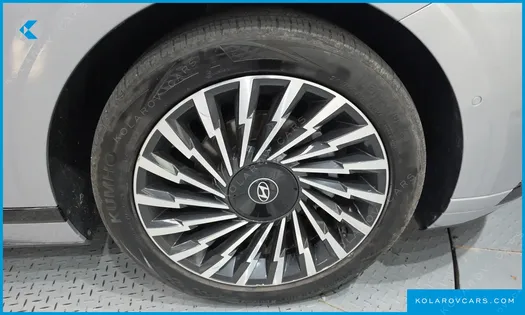 HYUNDAI GRANDEUR CALLIGRAPHY