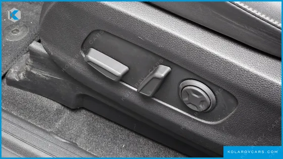 KIA CARNIVAL GASOLINE 7-SEATER SIGNATURE