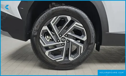 HYUNDAI TUCSON GASOLINE 1.6 TURBO 2WD