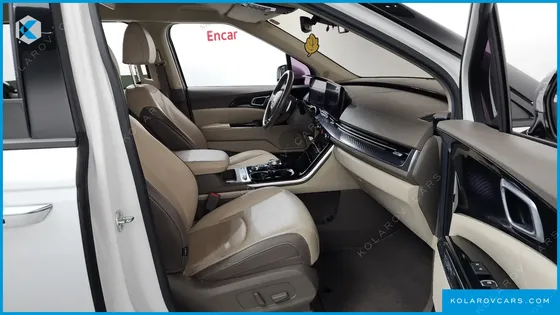 KIA CARNIVAL GASOLINE 7-SEATER HI-LIMOUSINE