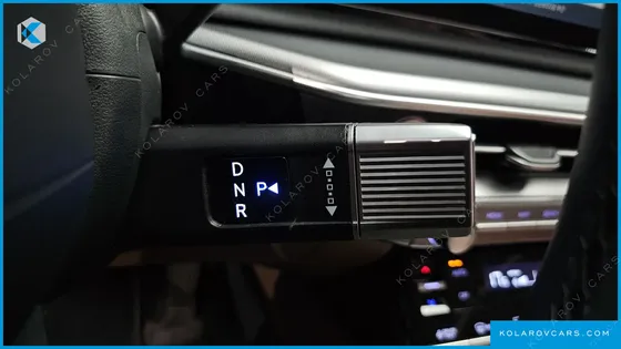 HYUNDAI GRANDEUR PREMIUM