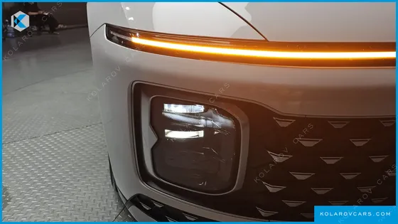 HYUNDAI GRANDEUR PREMIUM