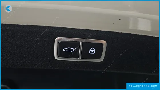 HYUNDAI GRANDEUR PREMIUM