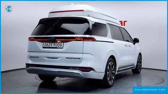 KIA CARNIVAL GASOLINE 7-SEATER HI-LIMOUSINE