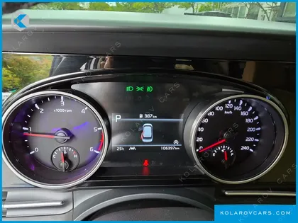 KIA CARNIVAL DIESEL 9-SEATER NOBLESSE