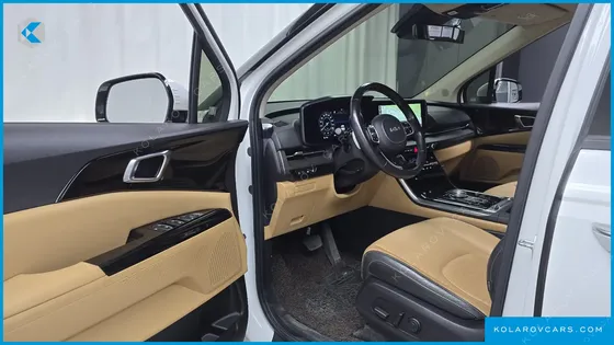 KIA CARNIVAL GASOLINE 9-SEATER NOBLESSE