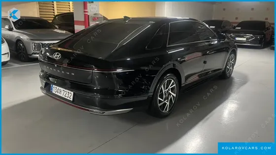 HYUNDAI GRANDEUR PREMIUM