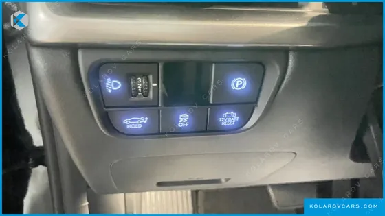 HYUNDAI GRANDEUR PREMIUM