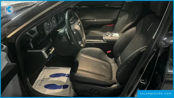 HYUNDAI GRANDEUR PREMIUM