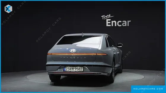 HYUNDAI GRANDEUR EXCLUSIVE