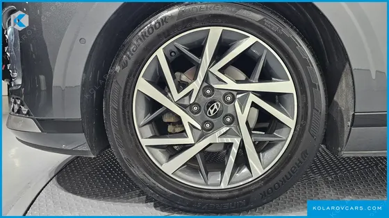 HYUNDAI GRANDEUR EXCLUSIVE