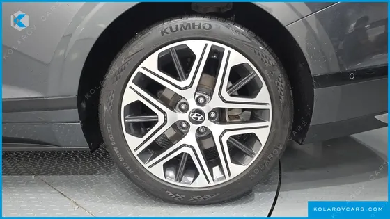 HYUNDAI GRANDEUR EXCLUSIVE
