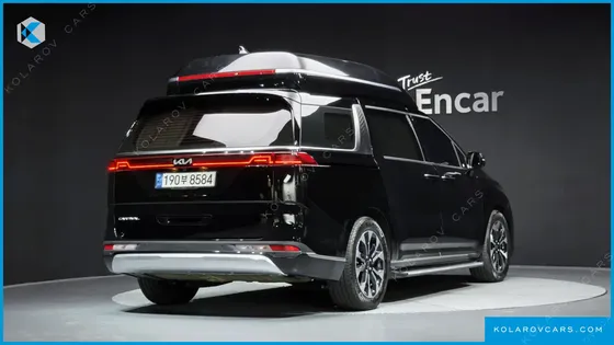 KIA CARNIVAL GASOLINE 4-SEATER HI-LIMOUSINE