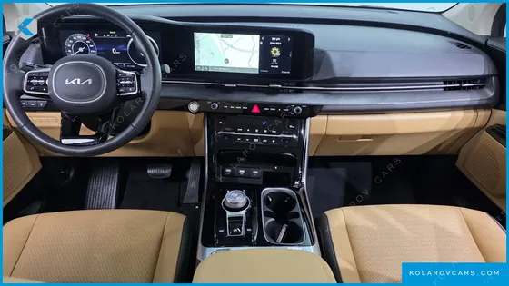 KIA CARNIVAL DIESEL 9-SEATER SIGNATURE