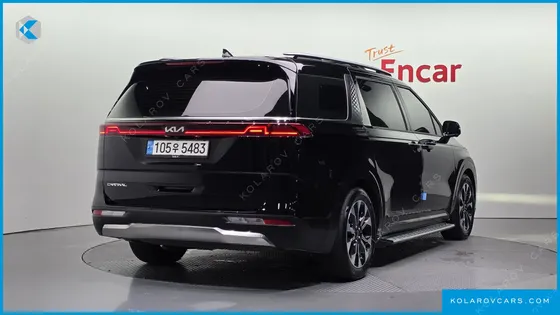 KIA CARNIVAL DIESEL 9-SEATER SIGNATURE