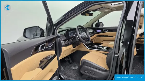 KIA CARNIVAL DIESEL 9-SEATER SIGNATURE