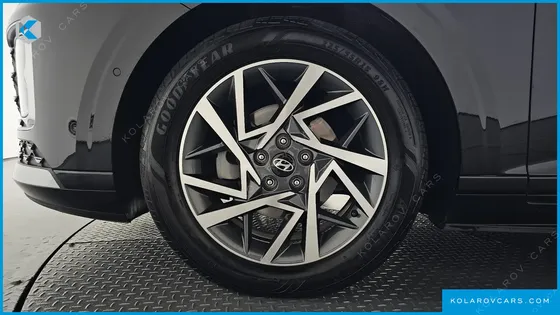 HYUNDAI GRANDEUR EXCLUSIVE