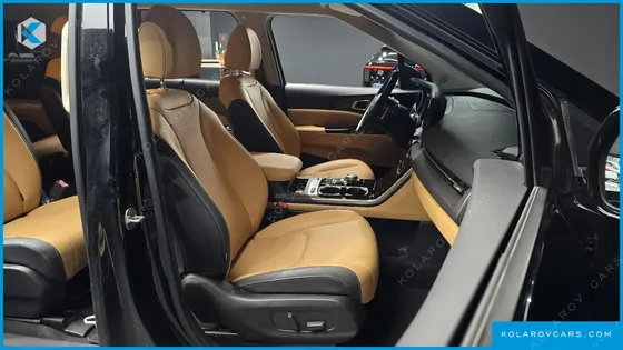 KIA CARNIVAL DIESEL 9-SEATER NOBLESSE