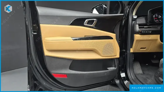 KIA CARNIVAL DIESEL 9-SEATER NOBLESSE