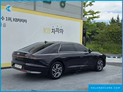 HYUNDAI GRANDEUR PREMIUM