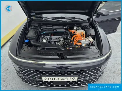 HYUNDAI GRANDEUR PREMIUM