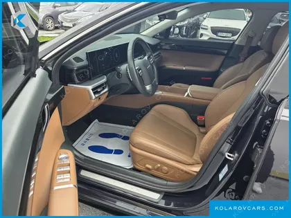 HYUNDAI GRANDEUR PREMIUM