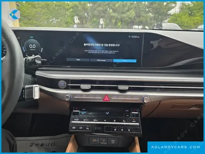 HYUNDAI GRANDEUR PREMIUM