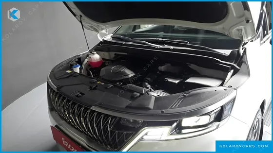 KIA CARNIVAL DIESEL 7-SEATER NOBLESSE