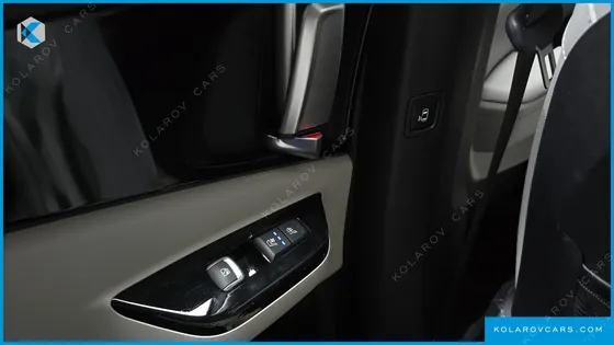 KIA CARNIVAL DIESEL 7-SEATER NOBLESSE
