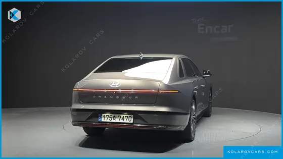 HYUNDAI GRANDEUR CALLIGRAPHY