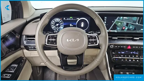 KIA CARNIVAL DIESEL 9-SEATER HI-LIMOUSINE