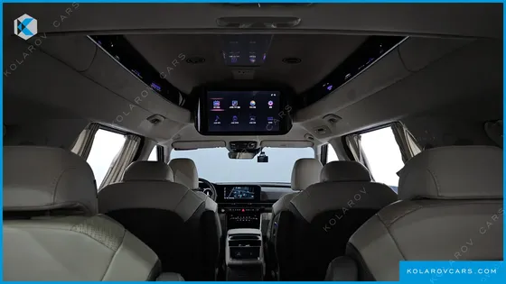 KIA CARNIVAL DIESEL 9-SEATER HI-LIMOUSINE