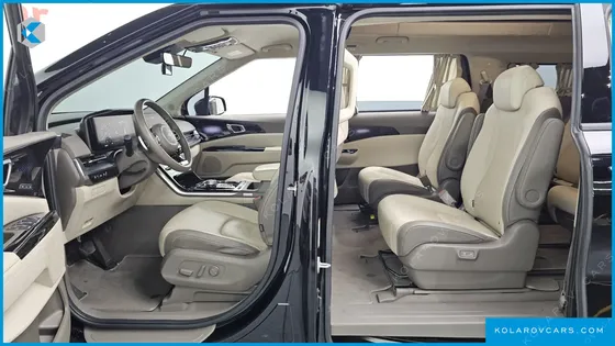 KIA CARNIVAL DIESEL 9-SEATER HI-LIMOUSINE