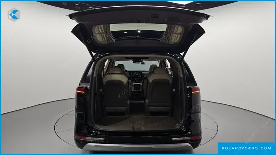KIA CARNIVAL DIESEL 9-SEATER HI-LIMOUSINE