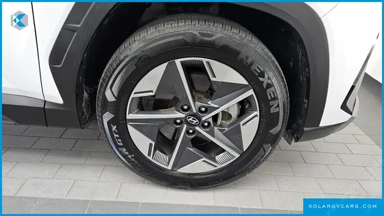 HYUNDAI TUCSON GASOLINE 1.6 TURBO 4WD