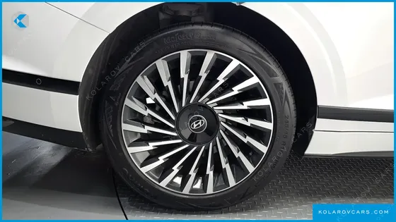 HYUNDAI GRANDEUR CALLIGRAPHY