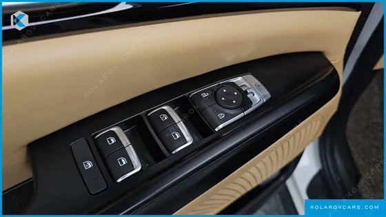 KIA CARNIVAL DIESEL 9-SEATER PRESTIGE