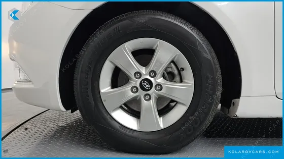HYUNDAI SONATA LPI STYLE