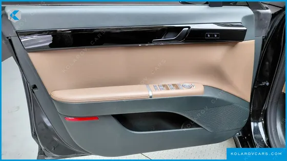 HYUNDAI GRANDEUR EXCLUSIVE