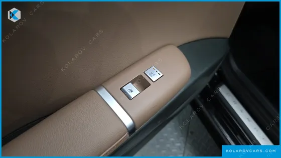 HYUNDAI GRANDEUR PREMIUM