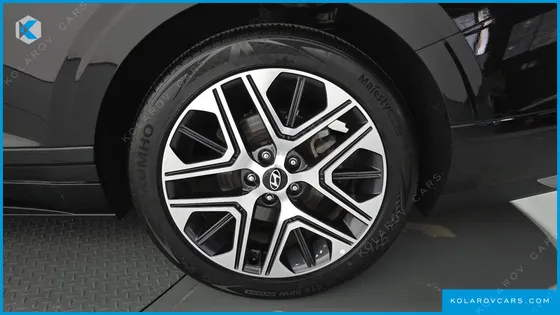 HYUNDAI GRANDEUR PREMIUM